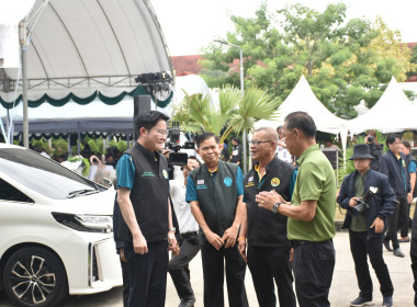 ศูนย์ฯ ร่วมต้อนรับรัฐมนตรีว่าการกระทรวงเกษตรและสหกรณ์ ... พารามิเตอร์รูปภาพ 4
