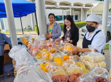 ศูนย์ฯ 1 ร่วมจัดตลาด “กิน อยู่ ดี” ... พารามิเตอร์รูปภาพ 7