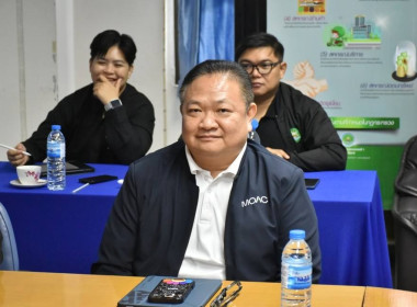 บุคลากรศูนย์ 1 ร่วมต้อนรับนายประวัติ แดงบรรจง ... พารามิเตอร์รูปภาพ 4