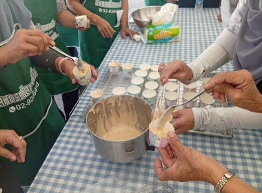 ศูนย์ฯ 1 ร่วมกับสหกรณ์การเกษตรบางบัวทอง จำกัด ... พารามิเตอร์รูปภาพ 16