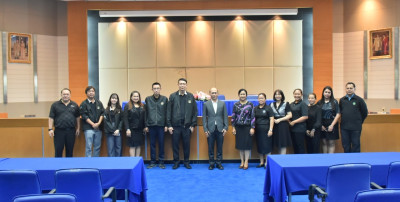 บุคลากรศูนย์ฯ 1 ร่วมต้อนรับท่านรองอธิบดีกรมส่งเสริมสหกรณ์ ... พารามิเตอร์รูปภาพ 1
