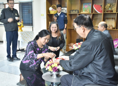 บุคลากรศูนย์ฯ 1 ร่วมต้อนรับท่านรองอธิบดีกรมส่งเสริมสหกรณ์ ... พารามิเตอร์รูปภาพ 24