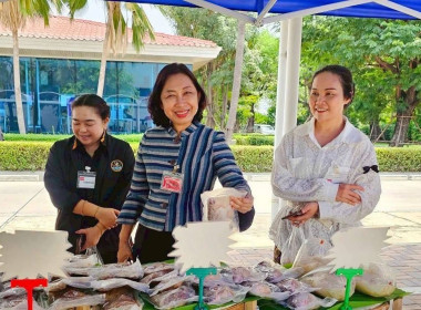 ศูนย์ฯ​ 1 ร่วมติดตามผลการจัดตลาด​ "กิน อยู่ ดี" ... พารามิเตอร์รูปภาพ 1