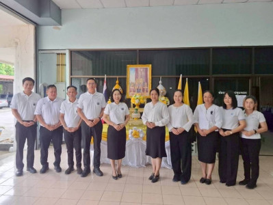 ศูนย์ฯ 1 ร่วมลงนามถวายพระพรแด่พระบาทสมเด็จพระเจ้าอยู่หัว ... พารามิเตอร์รูปภาพ 1