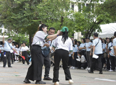 ศูนย์ฯ 1 ร่วมกิจกรรมกีฬาเชื่อมสัมพันธ์กรมส่งเสริมสหกรณ์ ... พารามิเตอร์รูปภาพ 61