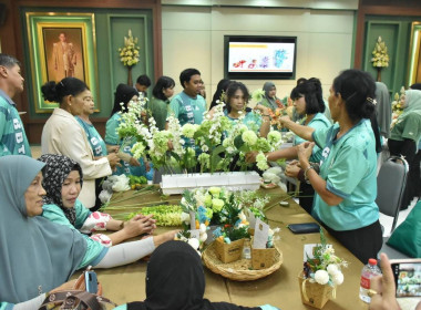 ศูนย์ฯ 1 จัดอบรม “อาชีพทางเลือก การจัดดอกไม้แห้ง ... พารามิเตอร์รูปภาพ 35